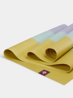 MANDUK01 Yoga Manduka EKO Superlite Travel Mat - Bamboo Stripe