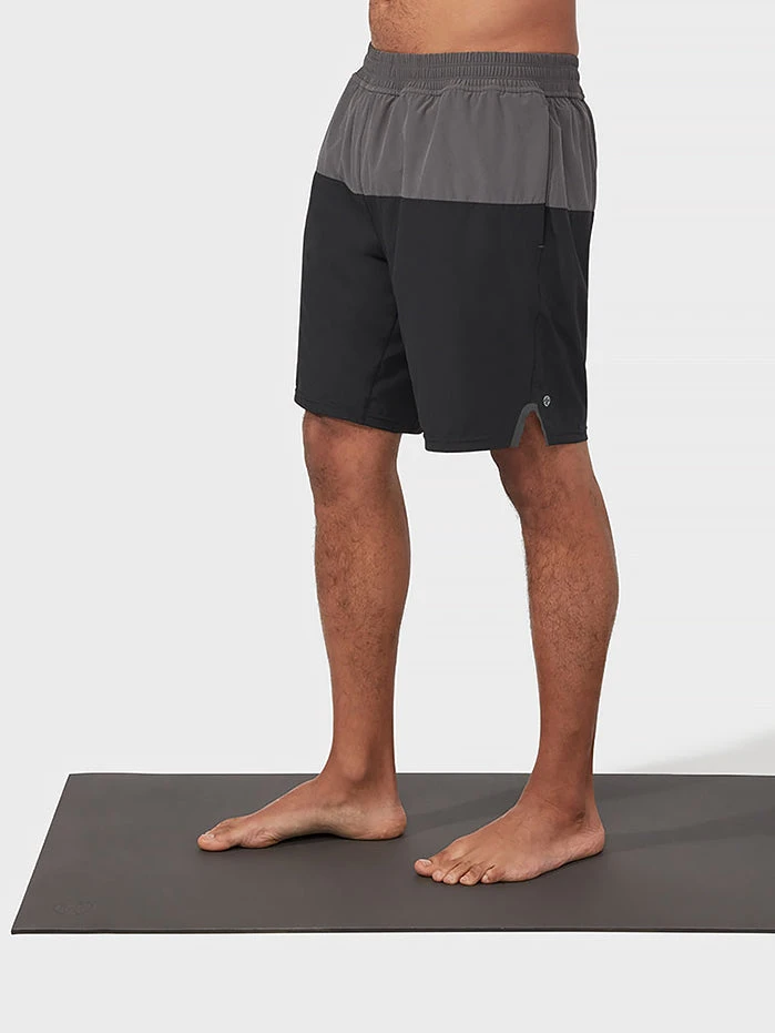 MANDUK01 Manduka Lunge Lined Short - Black Colourblock Clothing 3 MANDUK01 Manduka Lunge Lined Short - Black Colourblock Clothing