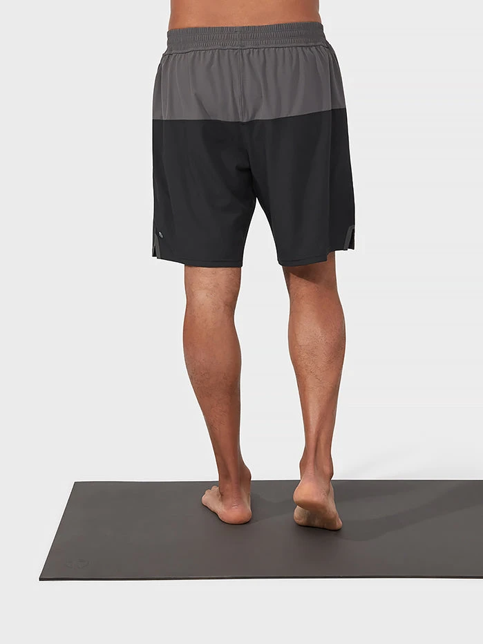 MANDUK01 Manduka Lunge Lined Short - Black Colourblock Clothing 4 MANDUK01 Manduka Lunge Lined Short - Black Colourblock Clothing