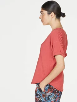 BRAINT01 Thought Eliza Seacell Tee - Persimmon Red Ethical & Eco-Friendly Gifts