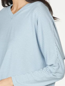 BRAINT01 Thought Isobel Bamboo Batwing Sleeve Top - Foam Blue