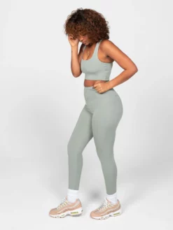 EASEDK01 Girlfriend Collective Compressive High-Rise Leggings - Agave 7 EASEDK01 Girlfriend Collective Compressive High-Rise Leggings - Agave