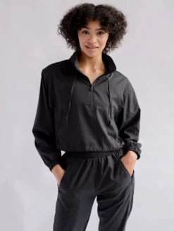 EASEDK01 Clothing Girlfriend Collective Hummingbird Half Zip Windbreaker - Black