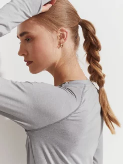 VARLEY01 Varley Clara T-Shirt - Grey Marl Clothing