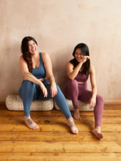 New In Yogamatters Luxury Daisy Print Restorative Yoga Kit