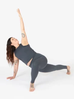 RESHOR01 Sustainable Bestsellers Yogamatters Eco Reclaim Vest 27 RESHOR01 Sustainable Bestsellers Yogamatters Eco Reclaim Vest