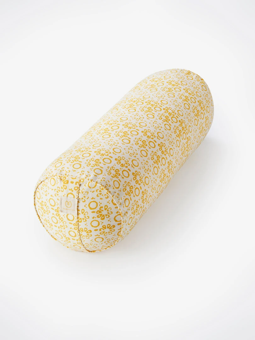 MANTAR01 Sustainable Bestsellers Yogamatters Organic Cotton Daisy Print Buckwheat Bolster 5 MANTAR01 Sustainable Bestsellers Yogamatters Organic Cotton Daisy Print Buckwheat Bolster