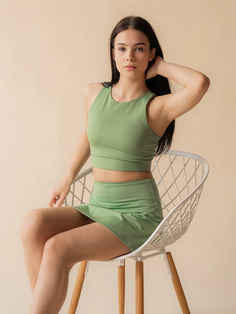 EASEDK01 Ethical & Eco-Friendly Gifts Girlfriend Collective Dylan Crop Bra - Mantis Green 3 EASEDK01 Ethical & Eco-Friendly Gifts Girlfriend Collective Dylan Crop Bra - Mantis Green