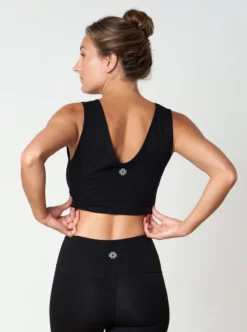 FINEKN03 Gossypium Evolve Cropped Yoga Vest