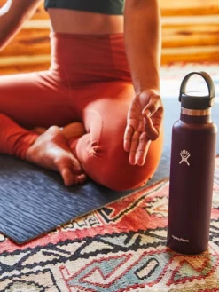 HYDROF01 Yoga Hydro Flask 620ml Standard Mouth With Flex Cap - Seagrass