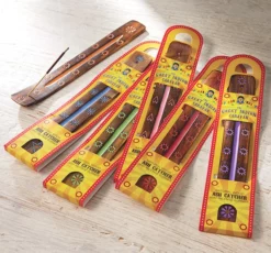 IANSNO01 Wooden Ash Catcher - Flower Design Wellbeing & Lifestyle