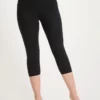 URBANG01 Urban Goddess Satya Capri Leggings - Urban Black