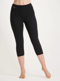 URBANG01 Urban Goddess Satya Capri Leggings - Urban Black