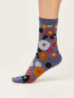 BRAINT01 Thought Abstract Floral Organic Cotton Socks - Blueberry Blue