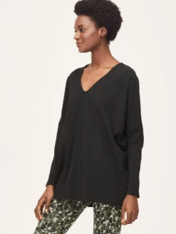 BRAINT01 Clothing Thought Relaxed Long Sleeve V-Neck Top - Black