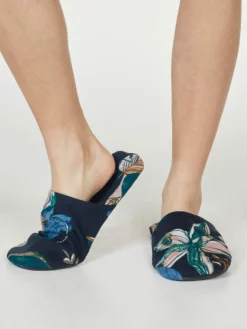 BRAINT01 Thought Tabbie Printed Slippers - Navy With Love... 9 BRAINT01 Thought Tabbie Printed Slippers - Navy With Love...