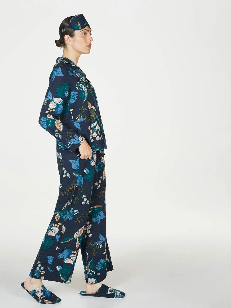 BRAINT01 Thought Tabbie Printed Slippers - Navy With Love... 5 BRAINT01 Thought Tabbie Printed Slippers - Navy With Love...