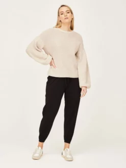 BRAINT01 Clothing Thought Organic Cotton Chunky Knit Jumper - Warm White 8 BRAINT01 Clothing Thought Organic Cotton Chunky Knit Jumper - Warm White