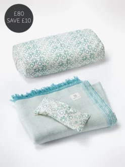 Yogamatters Daisy Print Mini Meditation Kit New In