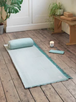 Yogamatters Organic Cotton Mini Meditation Kit Basics