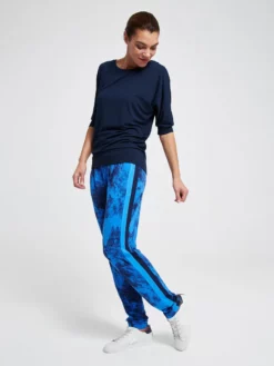 ASQUIT01 Asquith Be Grace Batwing Clothing