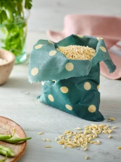 THEBEE01 Ethical & Eco-Friendly Gifts The Beeswax Wrap Cath Kidston Set Of 3 - Affirmations Print