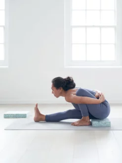 CUSTOM01 Yogamatters Chipped Foam Yoga Block