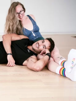 KOMOD01 With Love... Yogamatters Organic Cotton Men's Pride Socks - White