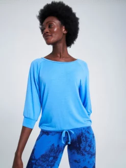 ASQUIT01 Clothing Asquith Embrace Tee