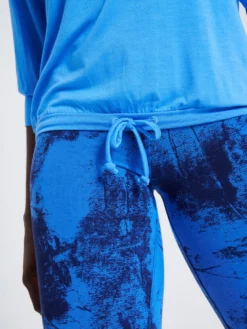 ASQUIT01 Clothing Asquith Embrace Tee