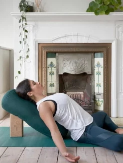 LOYALE01 Yogamatters Organic Cotton Bolster Basics