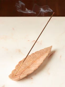 LOYALE01 Meditation Equipment Yogamatters Leaf Incense Holder