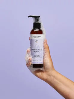 FIRSTN01 Tisserand Nature's Spa Hand Wash - Lavender & Neroli