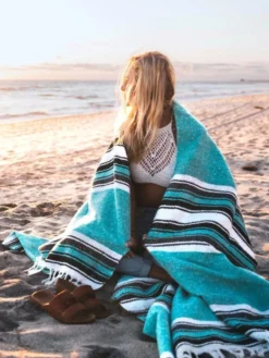WESTPA01 Yoga & Meditation GIfts West Path Baja Diamond Yoga Blanket - Mint