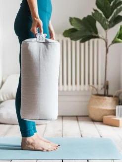 Yogamatters Organic Cotton Mini Meditation Kit Basics