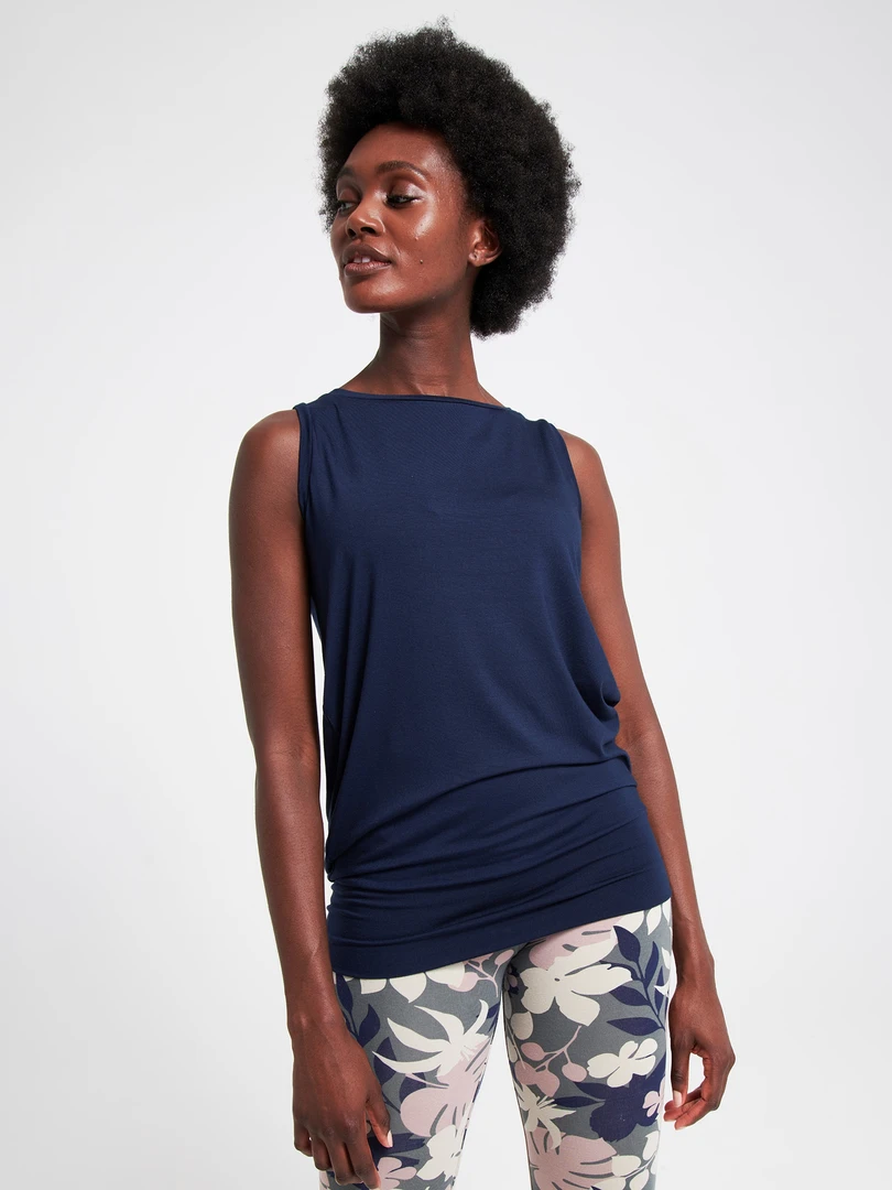 ASQUIT01 Asquith Smooth You Vest Clothing 8 ASQUIT01 Asquith Smooth You Vest Clothing