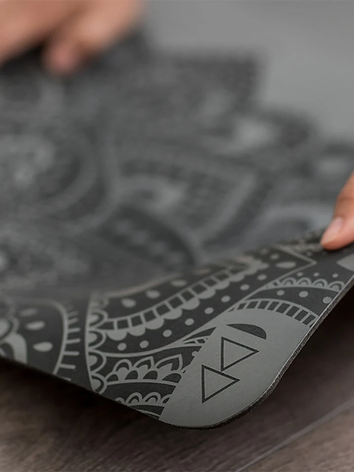 YDLAB01 Yoga Design Lab Infinity Mat - Mandala Charcoal 8 YDLAB01 Yoga Design Lab Infinity Mat - Mandala Charcoal