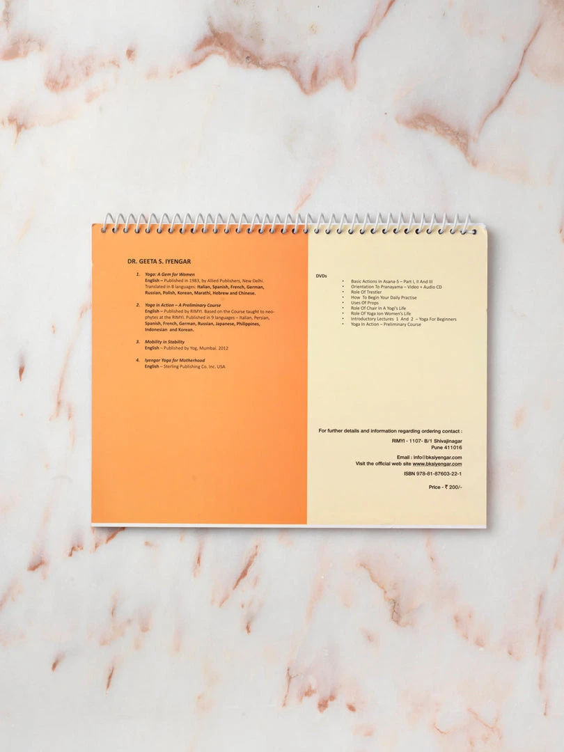 YOGMUM01 Yoga In Action: Intermediate Course 1 4 YOGMUM01 Yoga In Action: Intermediate Course 1