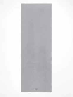 SHANG01 Yogamatters The Grippy Yoga Mat Towel