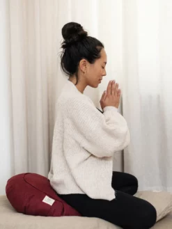 LOYALE01 Yogamatters Hemp Buckwheat Zafu Meditation Cushion - Natural Sustainable Bestsellers 13 LOYALE01 Yogamatters Hemp Buckwheat Zafu Meditation Cushion - Natural Sustainable Bestsellers